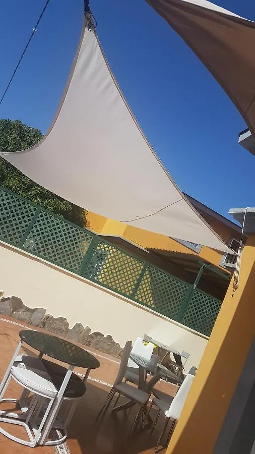 Bed and Breakfast La Casita Del Corazon Castillo del Romeral Spanien